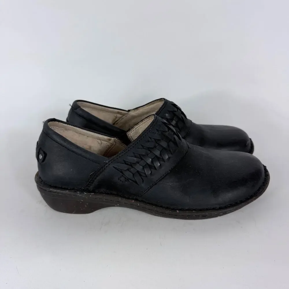 UGG Anila Slip-On Clogs Women's 7 Black Full-Grain Leather Hand-Woven Braid